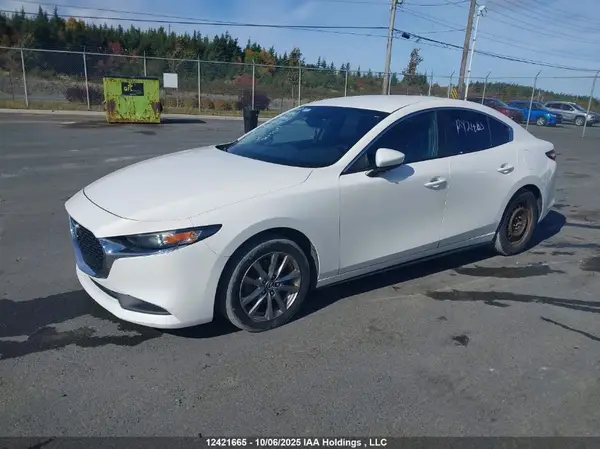 3MZBPAB7XKM103038 2019 MAZDA 3 - Image 2