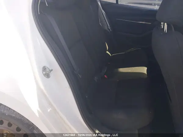 3MZBPAB7XKM103038 2019 MAZDA 3 - Image 8
