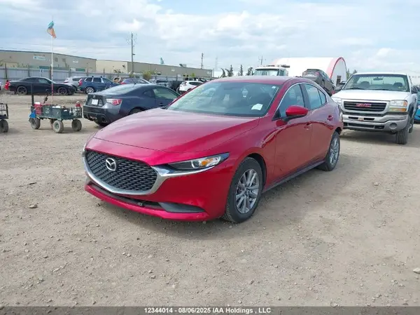 3MZBPAB7XPM366878 2023 MAZDA 3 - Image 2