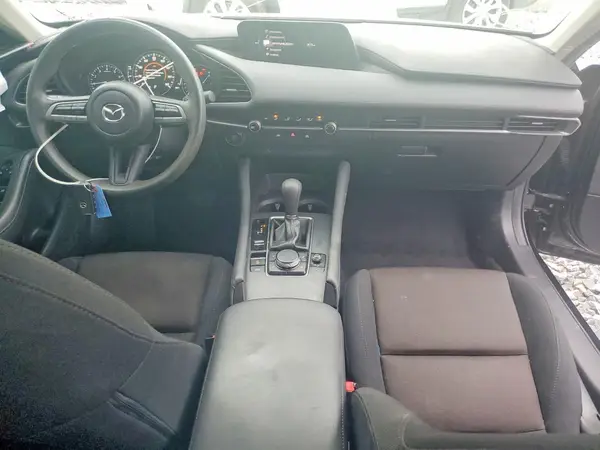 3MZBPABL0LM135074 2020 MAZDA 3 - Image 8