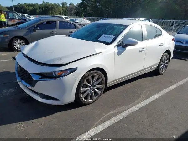 3MZBPABL0NM311821 2022 MAZDA 3 - Image 2