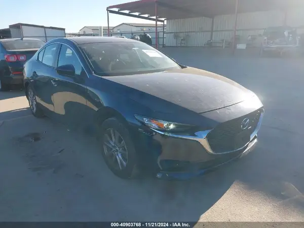 3MZBPABL1KM114068 2019 MAZDA 3 - Image 1