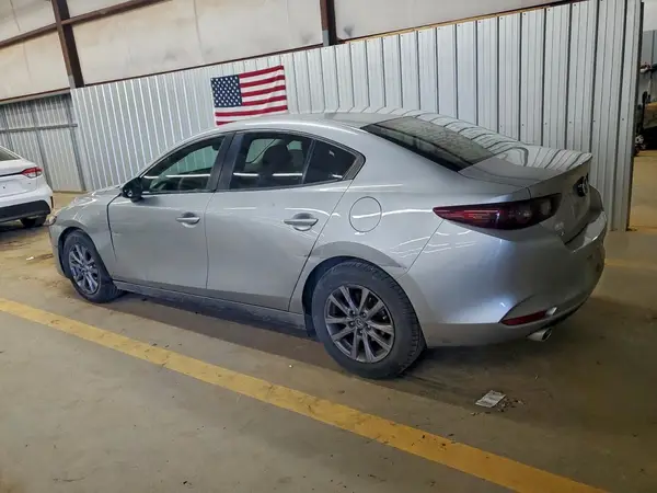 3MZBPABL1LM134211 2020 MAZDA 3 - Image 2
