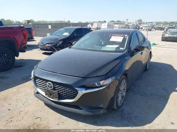 3MZBPABL1NM301251 2022 MAZDA 3 - Image 2