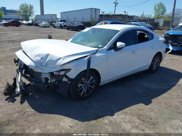 3MZBPABL2LM126716 2020 MAZDA 3 - Image 2