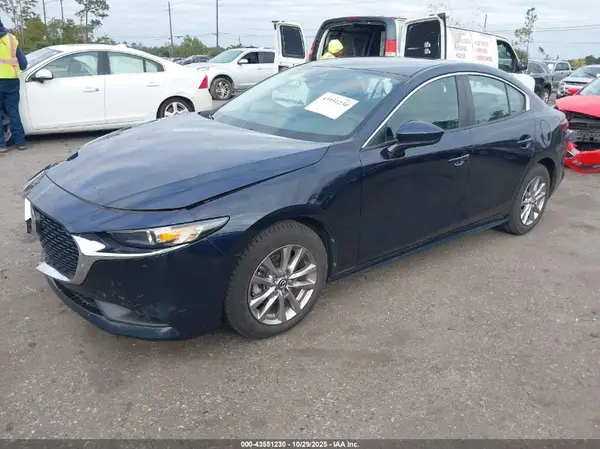 3MZBPABL2LM131611 2020 MAZDA 3 - Image 2