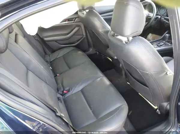 3MZBPABL2NM309911 2022 MAZDA 3 - Image 8