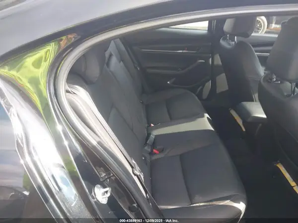 3MZBPABL2NM315143 2022 MAZDA 3 - Image 8