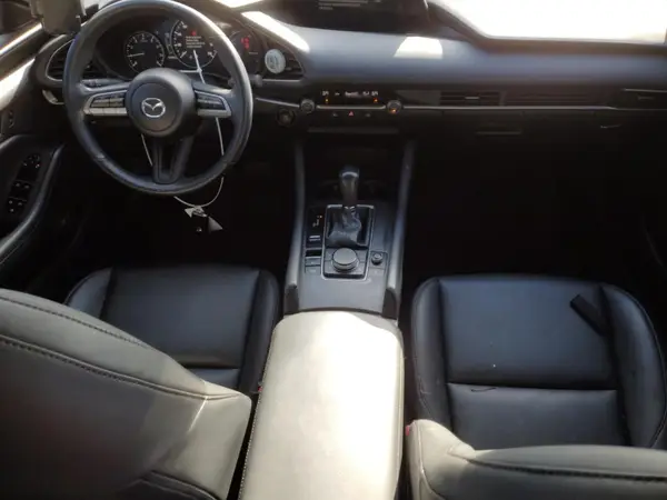 3MZBPABL3MM202302 2021 MAZDA 3 - Image 8