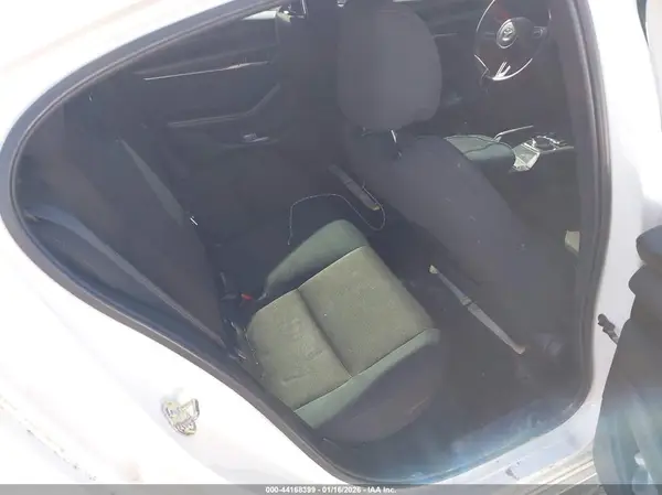 3MZBPABL4KM113500 2019 MAZDA 3 - Image 8