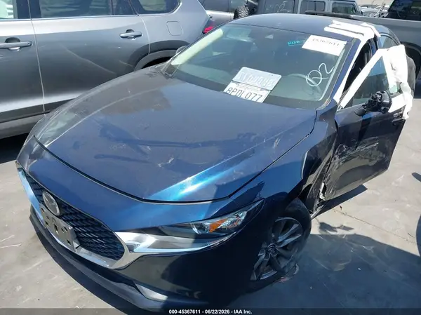3MZBPABL4LM129892 2020 MAZDA 3 - Image 2