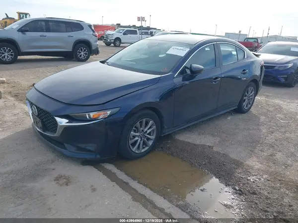 3MZBPABL4LM135921 2020 MAZDA 3 - Image 2