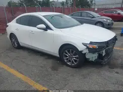 3MZBPABL4LM139239 2020 MAZDA 3