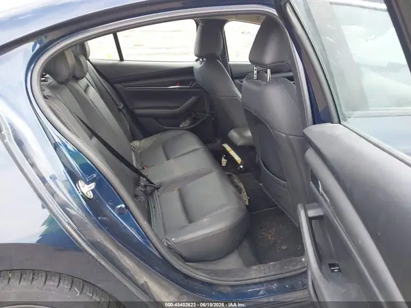 3MZBPABL4MM251427 2021 MAZDA 3 - Image 8