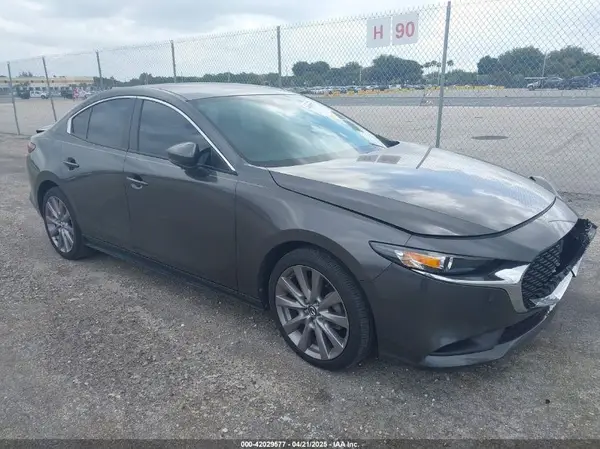 3MZBPABL5MM252201 2021 MAZDA 3 - Image 1
