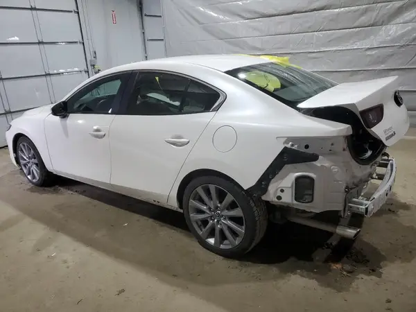 3MZBPABL5NM315119 2022 MAZDA 3 - Image 2