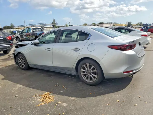 3MZBPABL6LM130641 2020 MAZDA 3 - Image 2