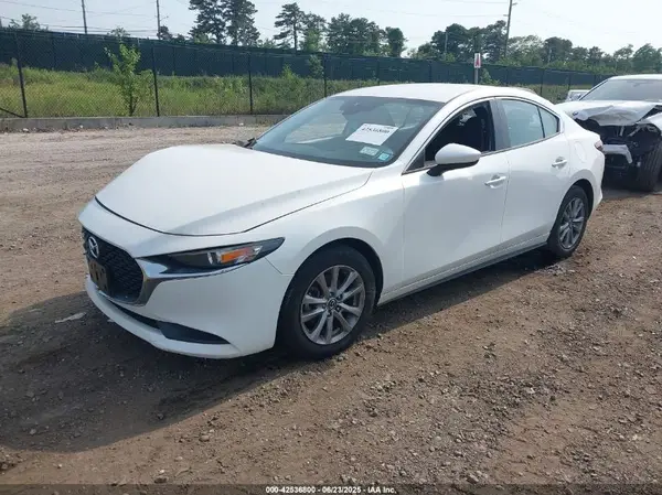 3MZBPABL7KM114298 2019 MAZDA 3 - Image 2