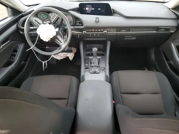 3MZBPABL7LM124749 2020 MAZDA 3 - Image 8