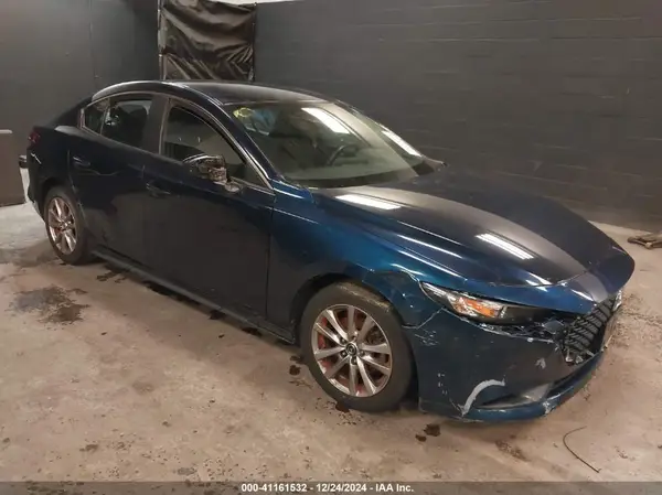 3MZBPABL8KM111622 2019 MAZDA 3 - Image 1