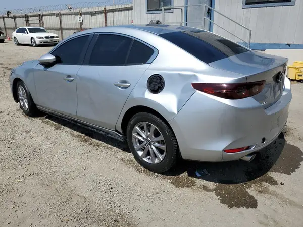 3MZBPABL8KM112754 2019 MAZDA 3 - Image 2