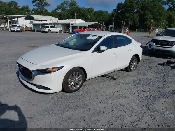 3MZBPABL9KM113525 2019 MAZDA 3 - Image 2