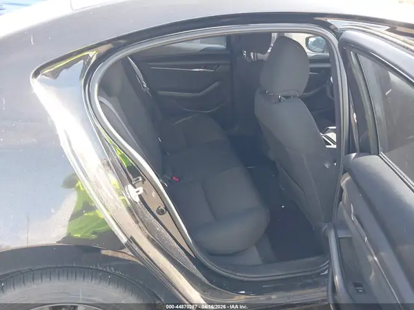 3MZBPABL9LM134733 2020 MAZDA 3 - Image 8