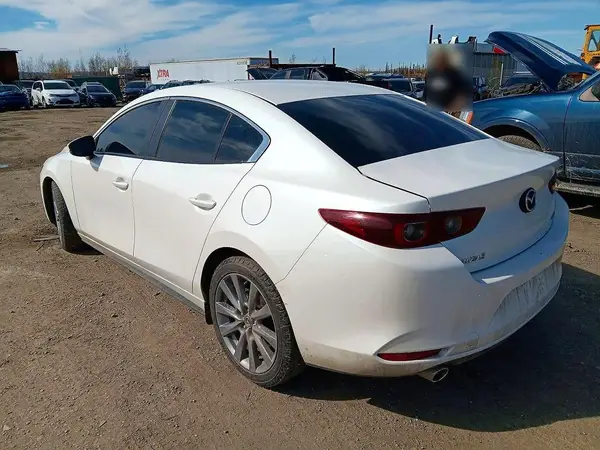 3MZBPABL9NM313017 2022 MAZDA 3 - Image 2