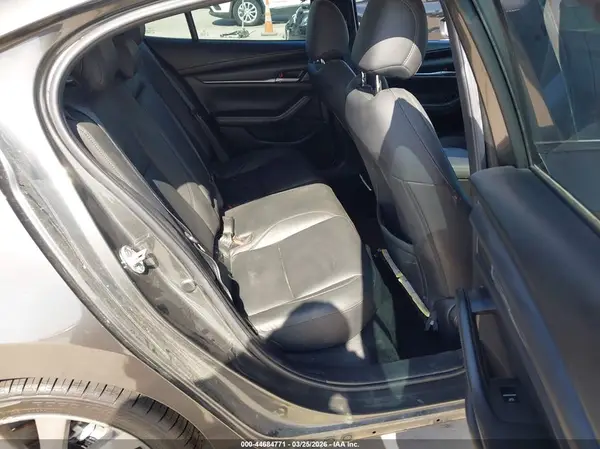 3MZBPABLXMM251397 2021 MAZDA 3 - Image 8