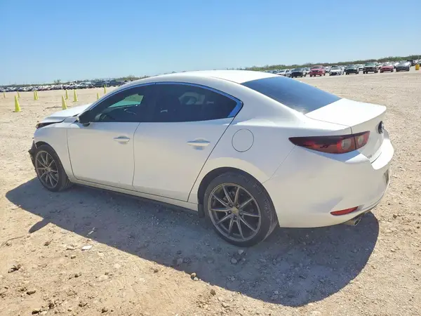 3MZBPABLXNM313057 2022 MAZDA 3 - Image 2