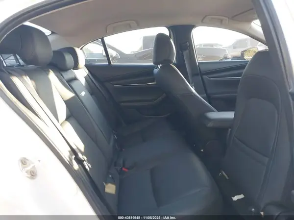 3MZBPABM0MM205411 2021 MAZDA 3 - Image 8