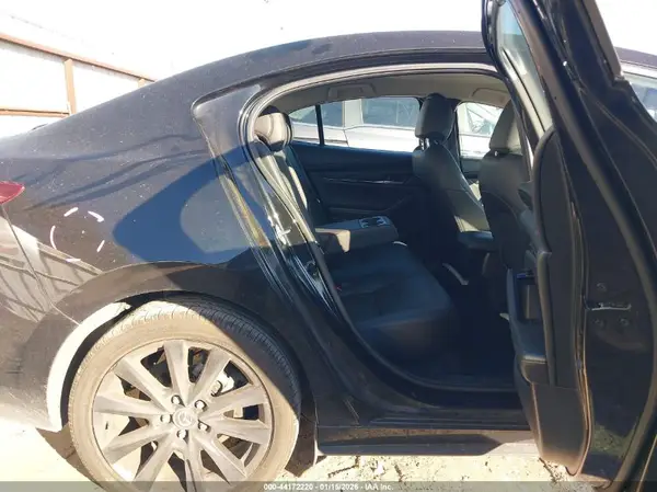3MZBPABM0RM426644 2024 MAZDA 3 - Image 8