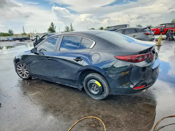 3MZBPABM1MM204624 2021 MAZDA 3 - Image 2