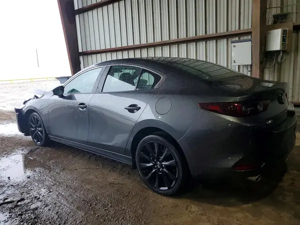 3MZBPABM1SM467905 2025 MAZDA 3 - Image 2