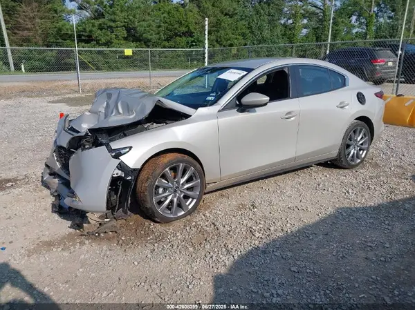 3MZBPABM2PM360577 2023 MAZDA 3 - Image 2