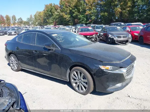 3MZBPABM2PM369862 2023 MAZDA 3 - Image 1