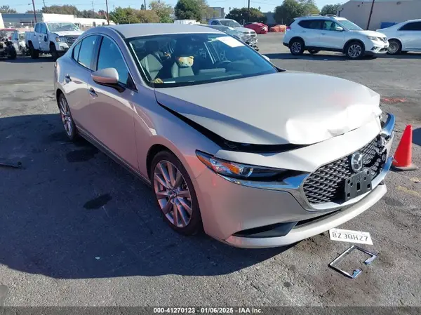 3MZBPABM2PM377556 2023 MAZDA 3 - Image 1