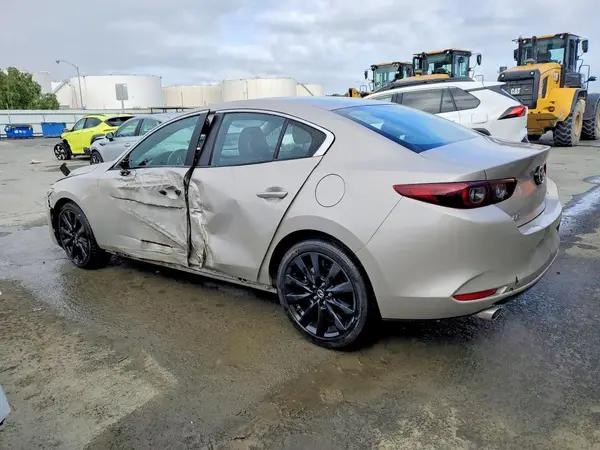 3MZBPABM2RM414771 2024 MAZDA 3 - Image 2