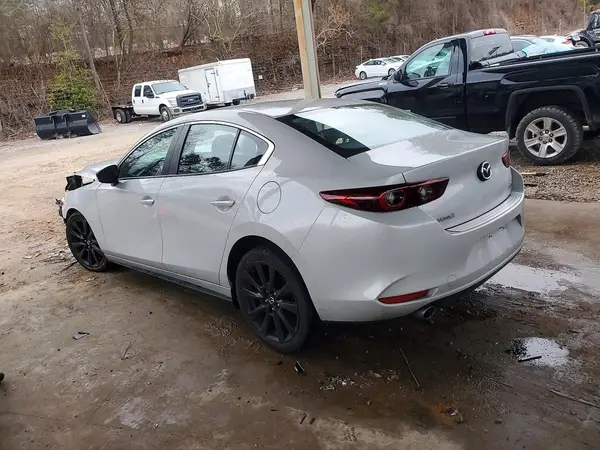 3MZBPABM2RM429996 2024 MAZDA 3 - Image 2