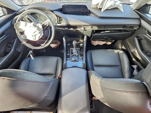 3MZBPABM3RM428307 2024 MAZDA 3 - Image 8