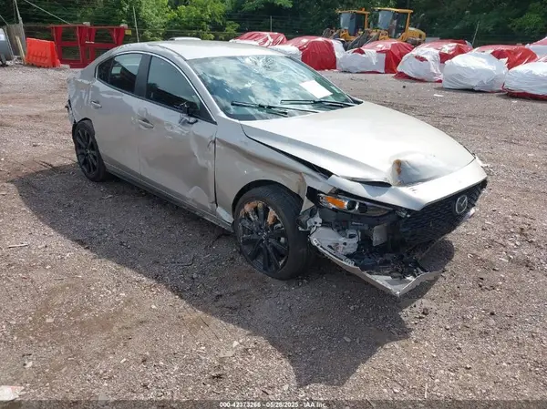 3MZBPABM3SM456792 2025 MAZDA 3 - Image 1