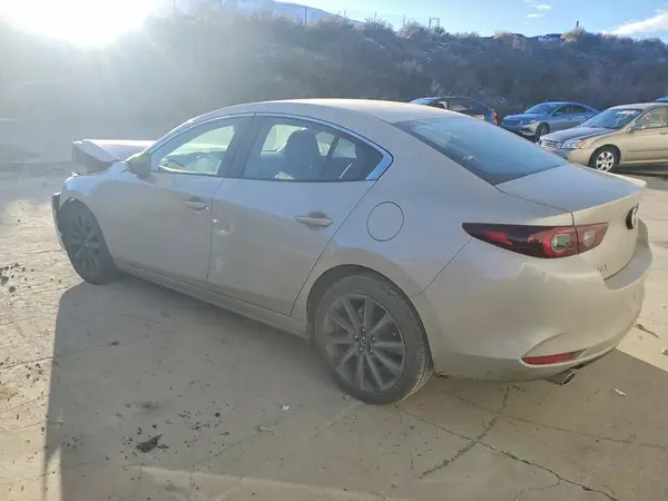 3MZBPABM3SM460146 2025 MAZDA 3 - Image 2