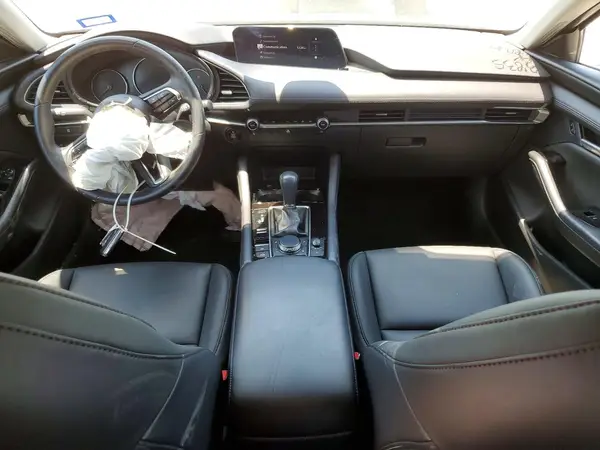 3MZBPABM3SM465010 2025 MAZDA 3 - Image 8