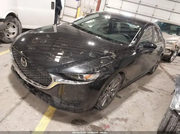 3MZBPABM4PM363531 2023 MAZDA 3 - Image 2