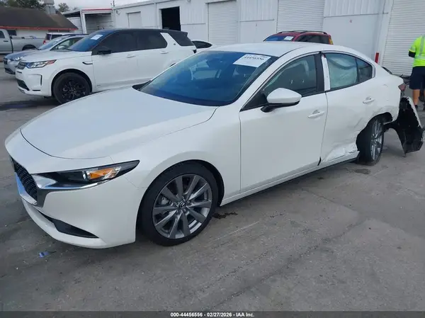 3MZBPABM4PM383794 2023 MAZDA 3 - Image 2