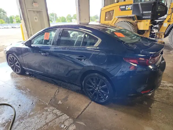 3MZBPABM4RM427120 2024 MAZDA 3 - Image 2