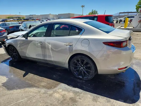 3MZBPABM4RM427747 2024 MAZDA 3 - Image 2