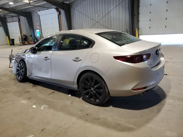 3MZBPABM4RM433533 2024 MAZDA 3 - Image 2