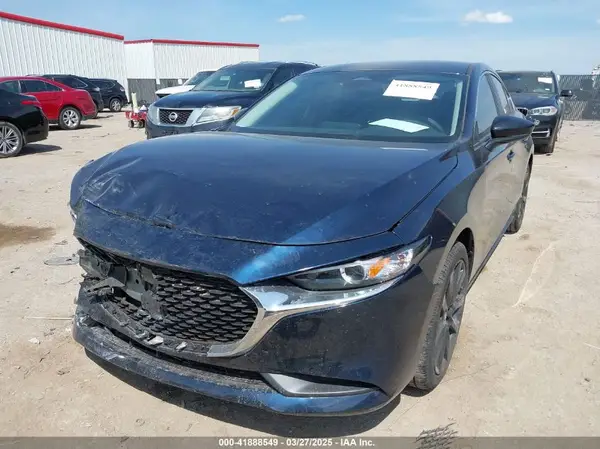 3MZBPABM4SM468434 2025 MAZDA 3 - Image 2