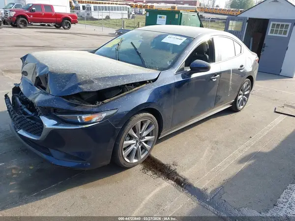 3MZBPABM5PM374411 2023 MAZDA 3 - Image 2